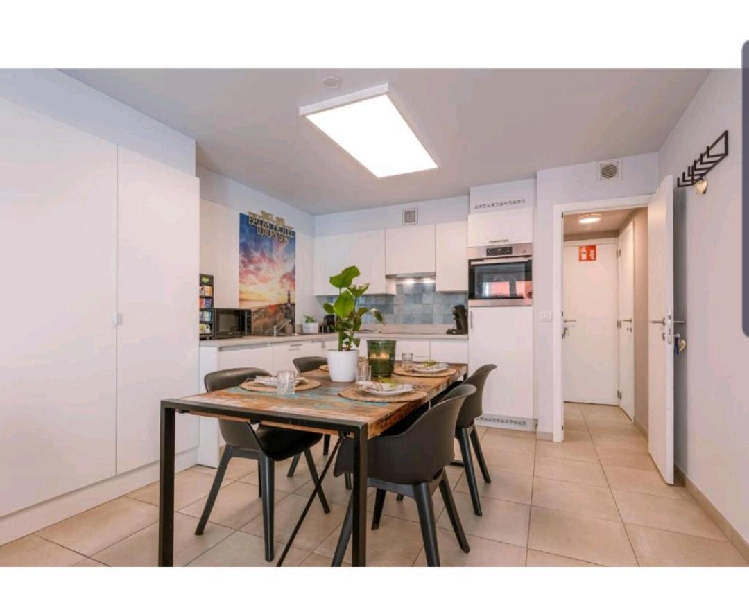 City Premium Studio Suite 布兰肯贝赫 外观 照片